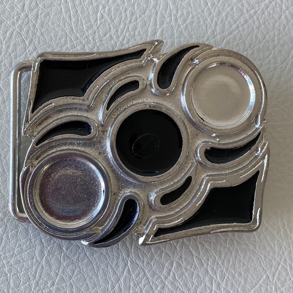Vintage Silver Tone And Black Enamel Belt Buckle - Picture 2 of 4